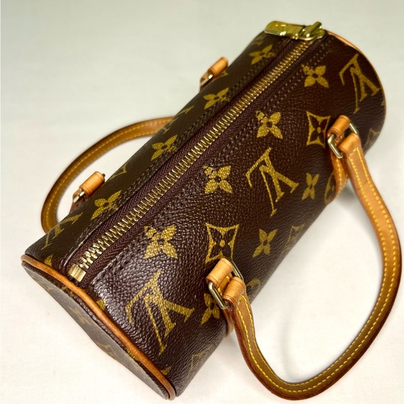 Louis Vuitton Monogram Mini Papillon 19 - Picture 7 of 15